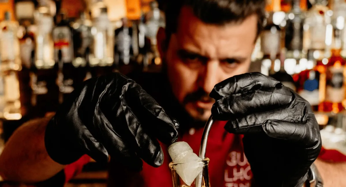 Pablo Carrizo, bartender argentino desaparecido en Medellín, hallado sin vida. Hallan sin vida a Pablo Carrizo, el bartender argentino desaparecido en Medellín desde agosto