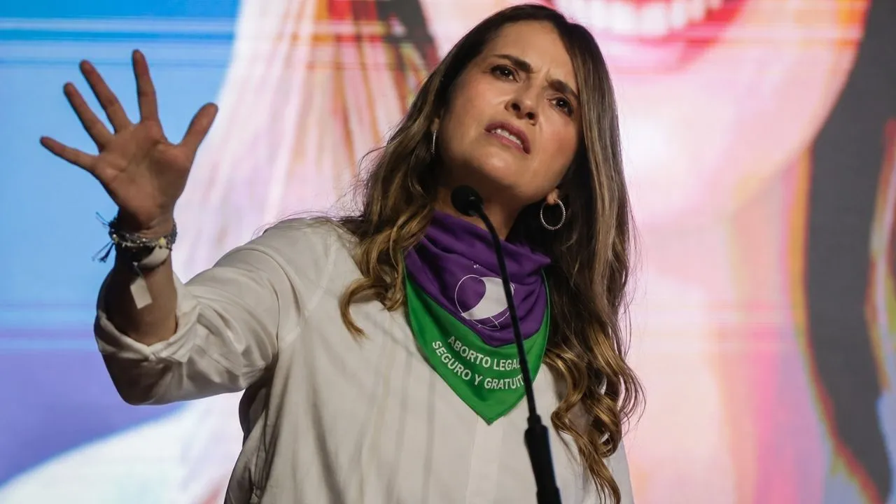 Paloma Valencia y su representación al feminismo Paloma Valencia y el feminismo: aborto, críticas y el debate sobre representar a las mujeres