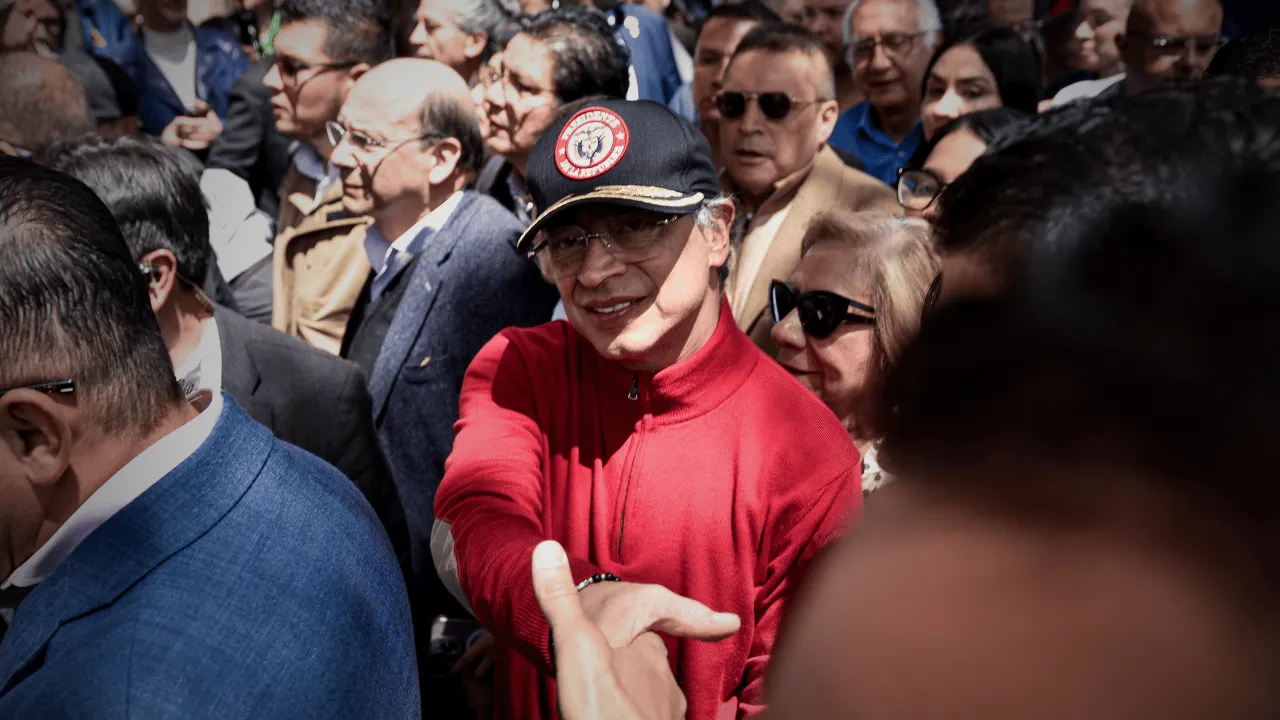 Petro escribió en X que hubo fraude electoral en la segunda vuelta del 21 de junio. Petro insiste en fraude electoral: dice que un software israelí cambió 1.800.000 votos en Colombia