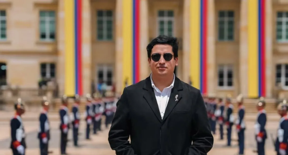 ¿Quién es Andrés Hernández? El cercano colaborador de Petro acusado de presuntas estafas. Él es Andrés Hernández, la mano derecha de Petro acusado de estafas y deudas en México