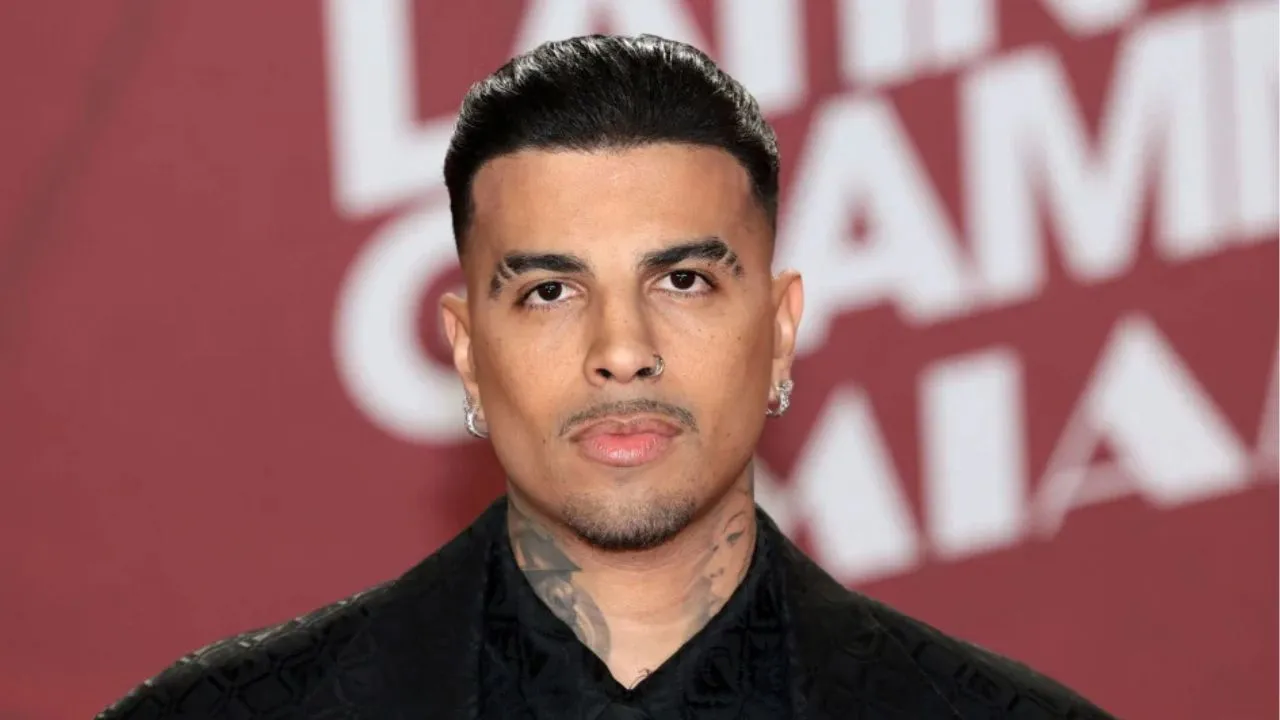 Ni reggaetón ni pop: Rauw Alejandro llevó su propio ritmo a Bogotá Imagen de la noticia