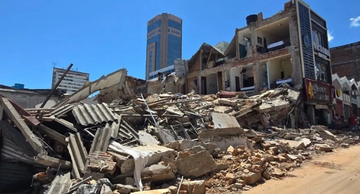 Reconstrucción de Colombia tras el terremoto Así sería la reconstrucción tras la tragedia en Colombia: acero certificado y mejores normas