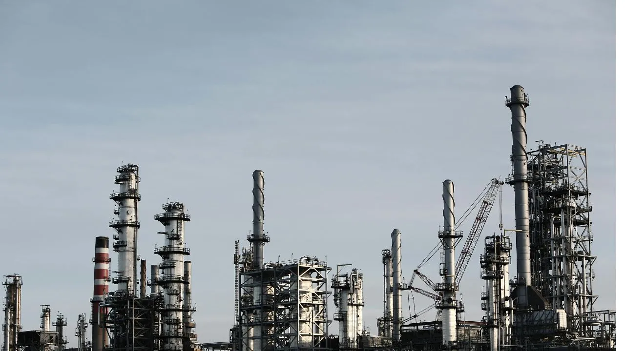 La USO alertó que Reficar enfrenta el riesgo de embargo de sus cuentas bancarias por parte de la DIAN La USO alertó que Reficar enfrenta el riesgo de embargo de sus cuentas bancarias por parte de la DIAN