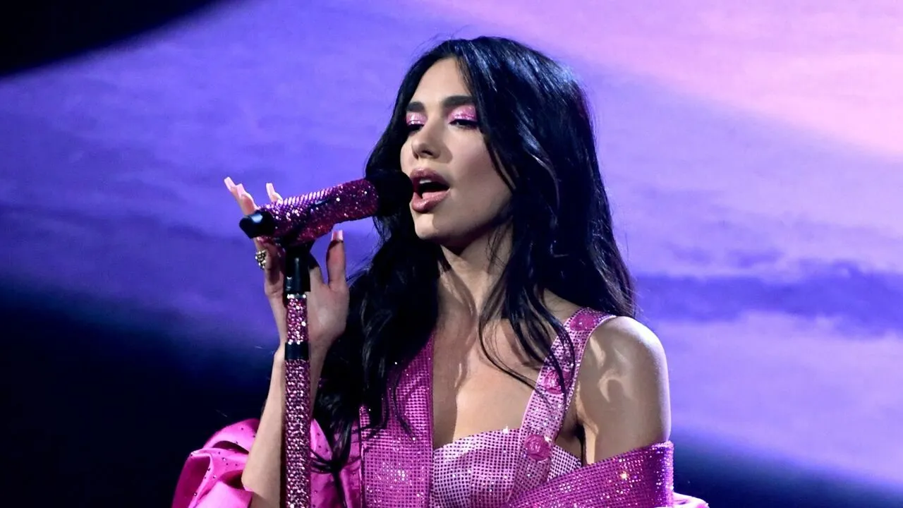 Samsung enfrenta una millonaria demanda de Dua Lipa La millonaria disputa entre Dua Lipa y Samsung: ¿qué sucedió realmente?