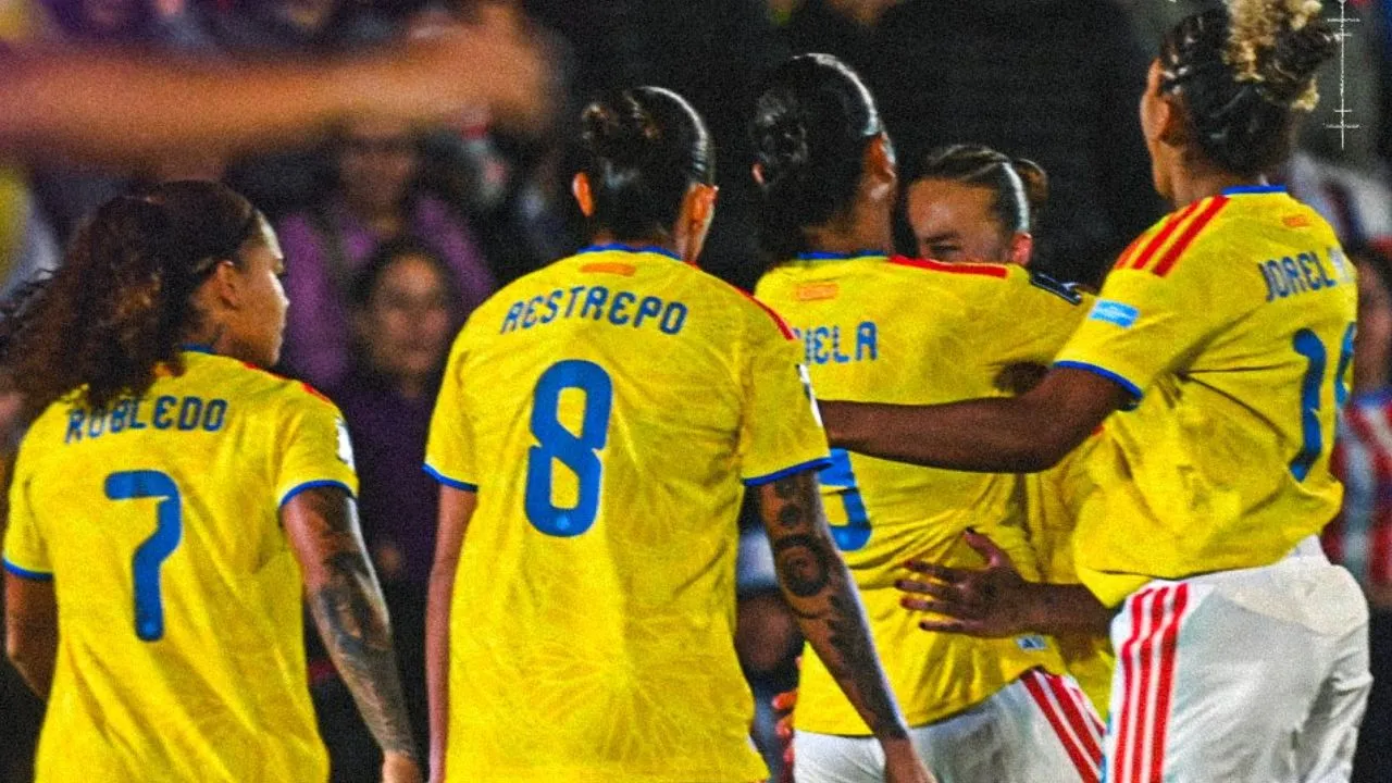 Selección Colombia Femenina campeona de la Liga de Naciones Fotos | El trofeo que recibirá la Selección Colombia tras ganar la Liga de Naciones Femenina