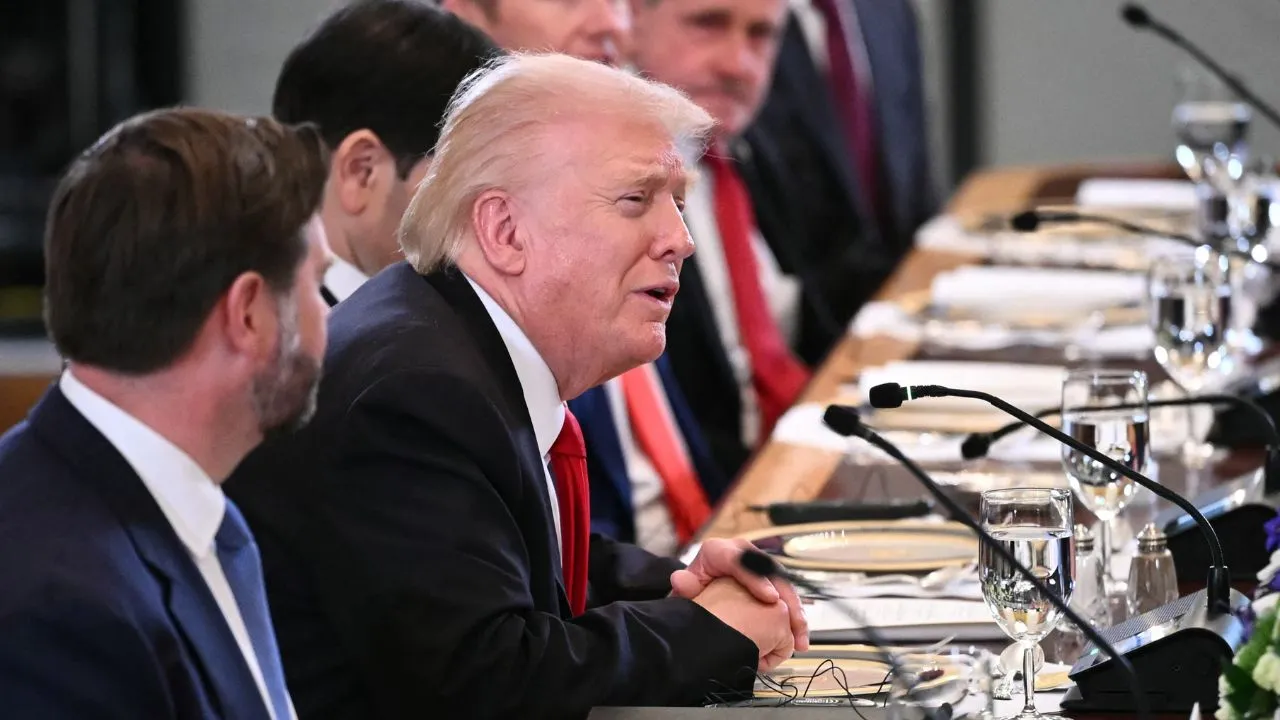 Senado de EE. UU. frena resolución que buscaba limitar el poder de Trump para atacar a Venezuela Senado de EE. UU. frena resolución que buscaba limitar el poder de Trump para atacar a Venezuela