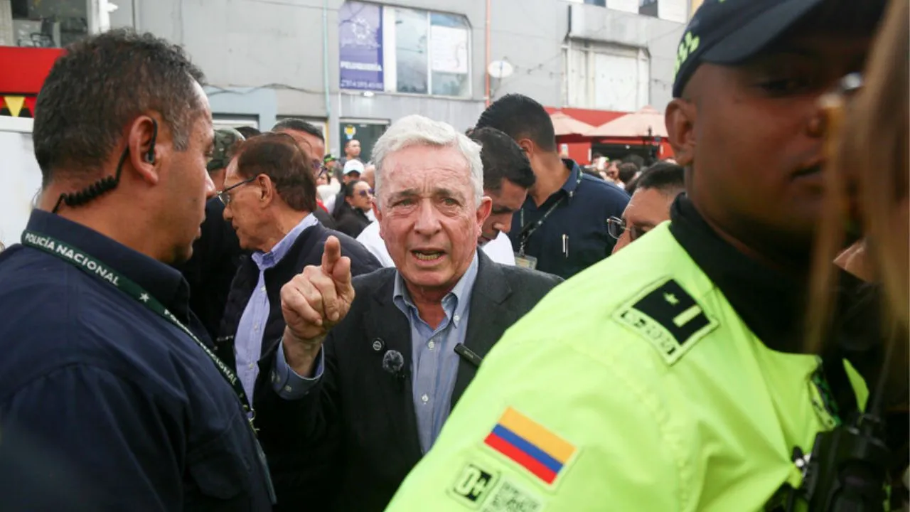 Siguiente etapa en el proceso contra Álvaro Uribe Vélez Imagen principal