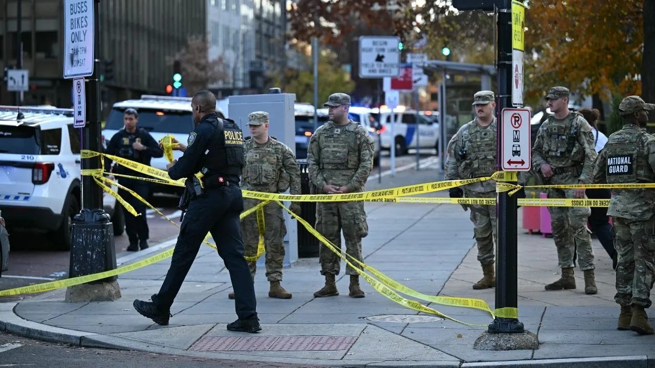 Sospechoso de disparar contra dos soldados en Washington es un inmigrante que colaboró con las fuerzas estadounidenses