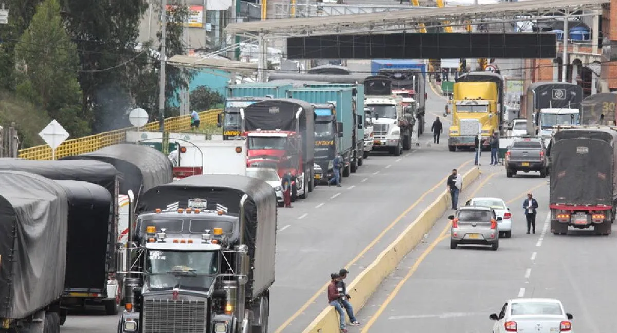 Transporte de carga ¿Va a viajar este puente por carretera? Policía anuncia cambio para vehículos de carga