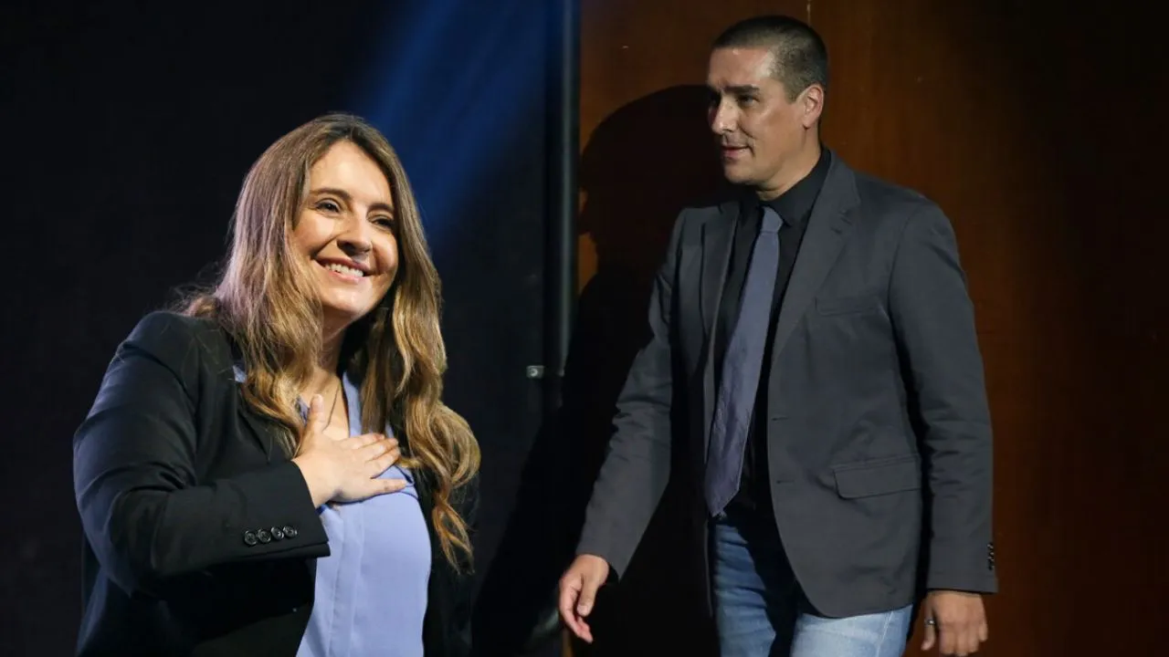 Una comparación a modo de sátira puso bajo lupa a 'Matador' Por desdibujar a Paloma Valencia, 'Matador' tendrá que responder ante el CNE