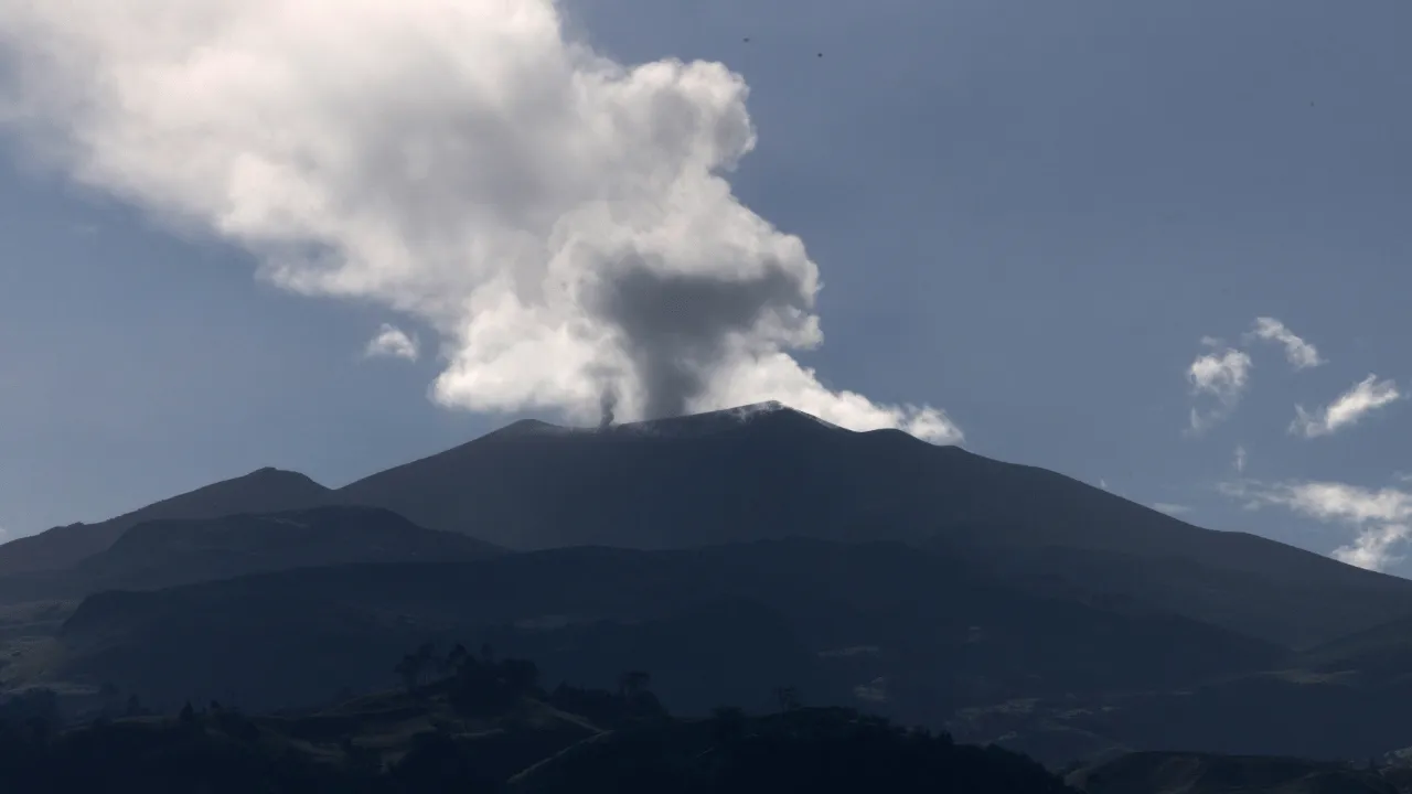 Volcán Puracé en alerta naranja. ¿Cuándo fue la última vez que el volcán Puracé hizo erupción? Esto dicen los registros
